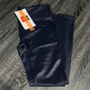 Retro gong nwt faux leather legging large